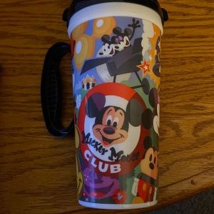 Mickey Mouse travel  mug . No scratches ships immediately